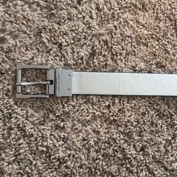 MK reversible belt - Picture 3 of 4